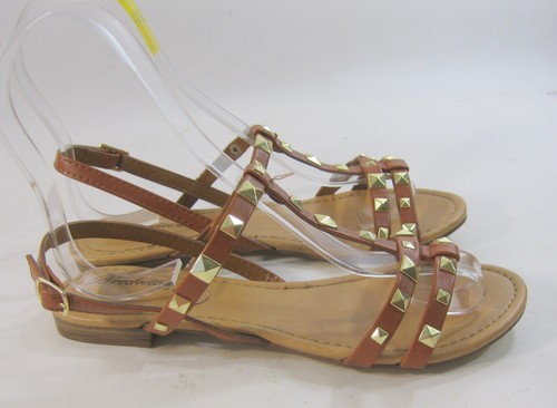 Tan gold stud - stud,